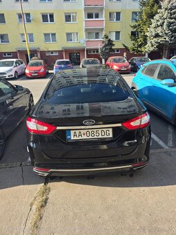 Ford Mondeo Hybrid 2.0 e-CVT, celokoža, SONY, Masáž - 2