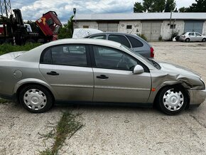 Opel vectra C na náhradné diely v celku - 2