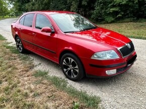 Škoda octavia 2 LPG - 2