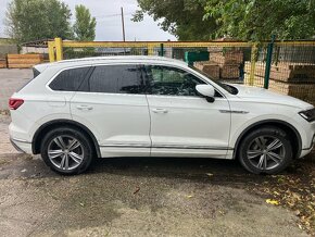 Volkswagen Touareg - 2