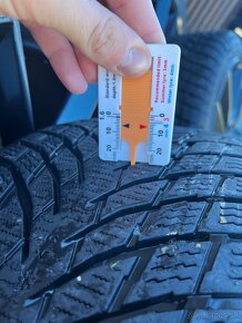 NOKIAN TYRES 225/40 R18 WR SNOWPROOF P - 2