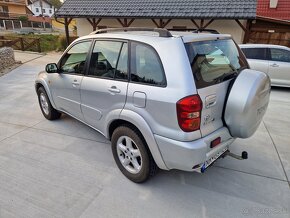 TOYOTA RAV4 - 2