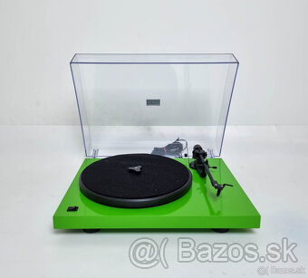 Pro-ject Debut / zelený aj červený - 2