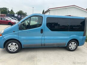 Predám RENAULT TRAFIC 2,5DCI BUS - 2