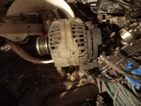 Predám alternator  na škodu octavia 19tdi - 2