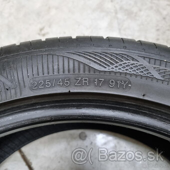 Letné pneumatiky 225/45 R17 VREDESTEIN DOT0420 - 2