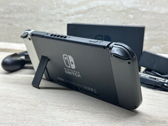 Nintendo Switch - 2