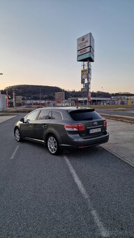 Toyota Avensis Combi 2.2TDI  2010 - 2