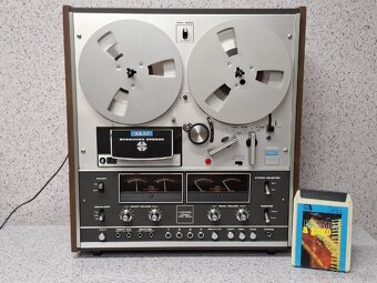 AKAI X-1800D-SS / CARTRIDGE 8-TRACK / REEL TO REEL RECORDER - 2