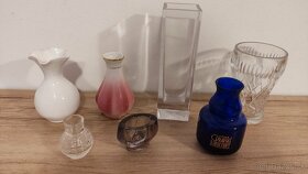 Sklenené a keramické vázy a krčahy - 2