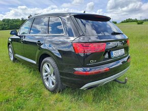 Audi Q7 Quattro 3,0 45 TFSI 245kw Individual , 5 miest - 2