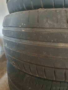 235/40 r18 letné - 2