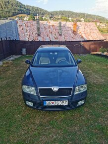 Škoda Octavia Combi 2.0 TDI Elegance DSG - 2