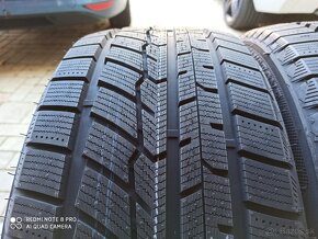 zimne pneu 235/55 R17 - 2