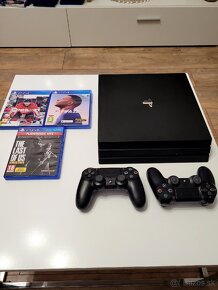 Playstation 4 PRO - 2