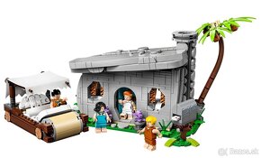 LEGO Ideas 21316 The Flintstones - 2