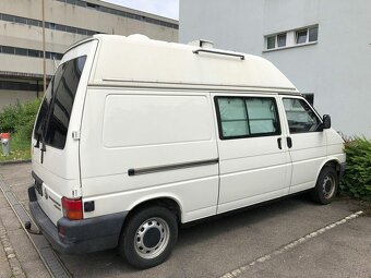 Kupim Volkswagen T4 s vysokou strechou - 2