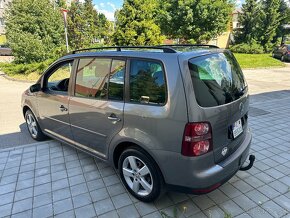 Volkswagen VW Touran 1.9 TDI 77kw 6kvalt,Highline,Po Servise - 2