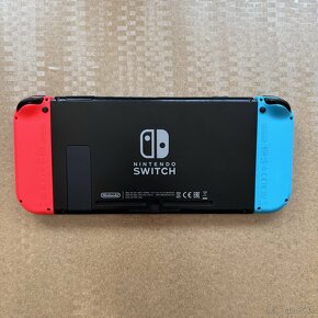 Nintendo Switch Komplet + Hry - 2