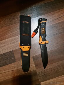 Predam novy noz original gerber ultimate - 2