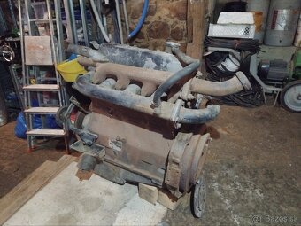 Motor multicar M25. - 2