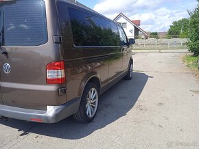 Transporter T6 facelift 9osob,long ,2.0 tdi DSG 140kony 2011 - 2