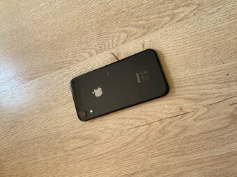 iPhone Xr - 2