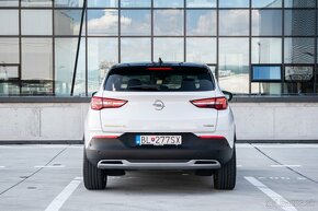 Opel Grandland X 1.2 TURBO S&S Ultimate - 2