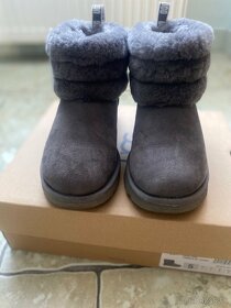 Sivé topánky Ugg - 36 - 2