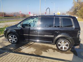 Predám VW Touran cross 1.9tdi r.v.2007 - 2