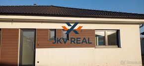 JKV REAL ponúka na predaj krásnu novostavbu v Malých Levároc - 2