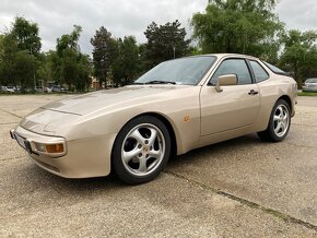 PORSCHE 944 - 2