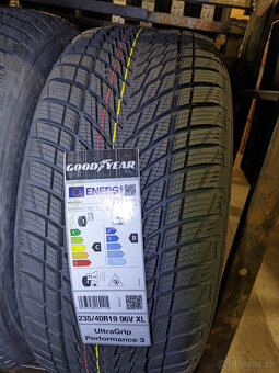 Goodyear Zimné nové pneumatiky 235/40 R19 - 2