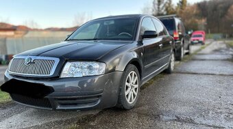 Rozpredám na ND Škoda Superb 2,5tdi automat - 2