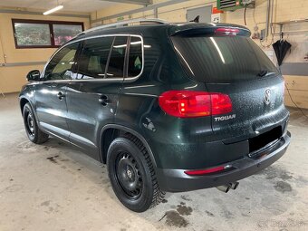 Volkswagen Tiguan 2.0 TDI Lounge Sport & Style 4Motion - 2