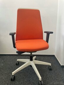 Kancelárska otočná stolička Interstuhl Every - 2