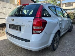 rozpredam kia ceed sw facelift 1.6 crdi 85kw 2010  KIA PRO C - 2