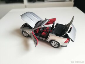 1:18 Mercedes Benz SLK funkcna otvaracia strecha - 2