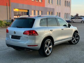 Volkswagen Touareg 3.0 V6 TDI 176kw - 196.000km - - 2