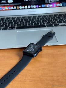 Apple Watch SE 2 2023 40 mm GPS Midnight + ZÁRUKA - 2