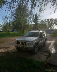 Jeep Grand Cherokee - 2