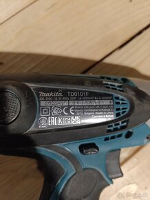 Makita elektricky razovy uťahovak 230v - 2