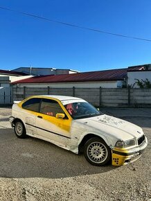 BMW e36 compact 2.0i - 2