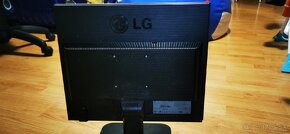 LG monitor - 2