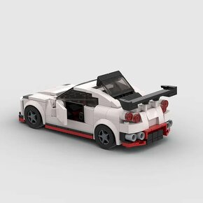 LEGO MOC Nissan GTR - 2