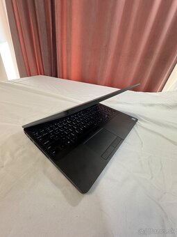 Dell Latitude 5501 - 2