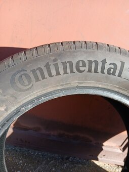 pneu 235/55 R18 - 2