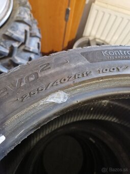 Hankook 255/40 R19 - 2