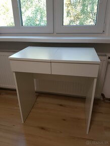 Predam kozmeticky stolik IKEA - 2