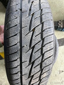 Predám 2ks zimné Pneu Matador 185/65 R15 dezén 7mm - 2